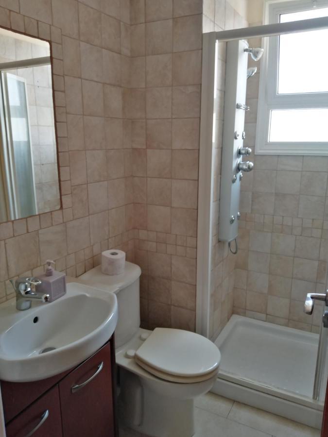 Kato Paphos Suites Ngoại thất bức ảnh
