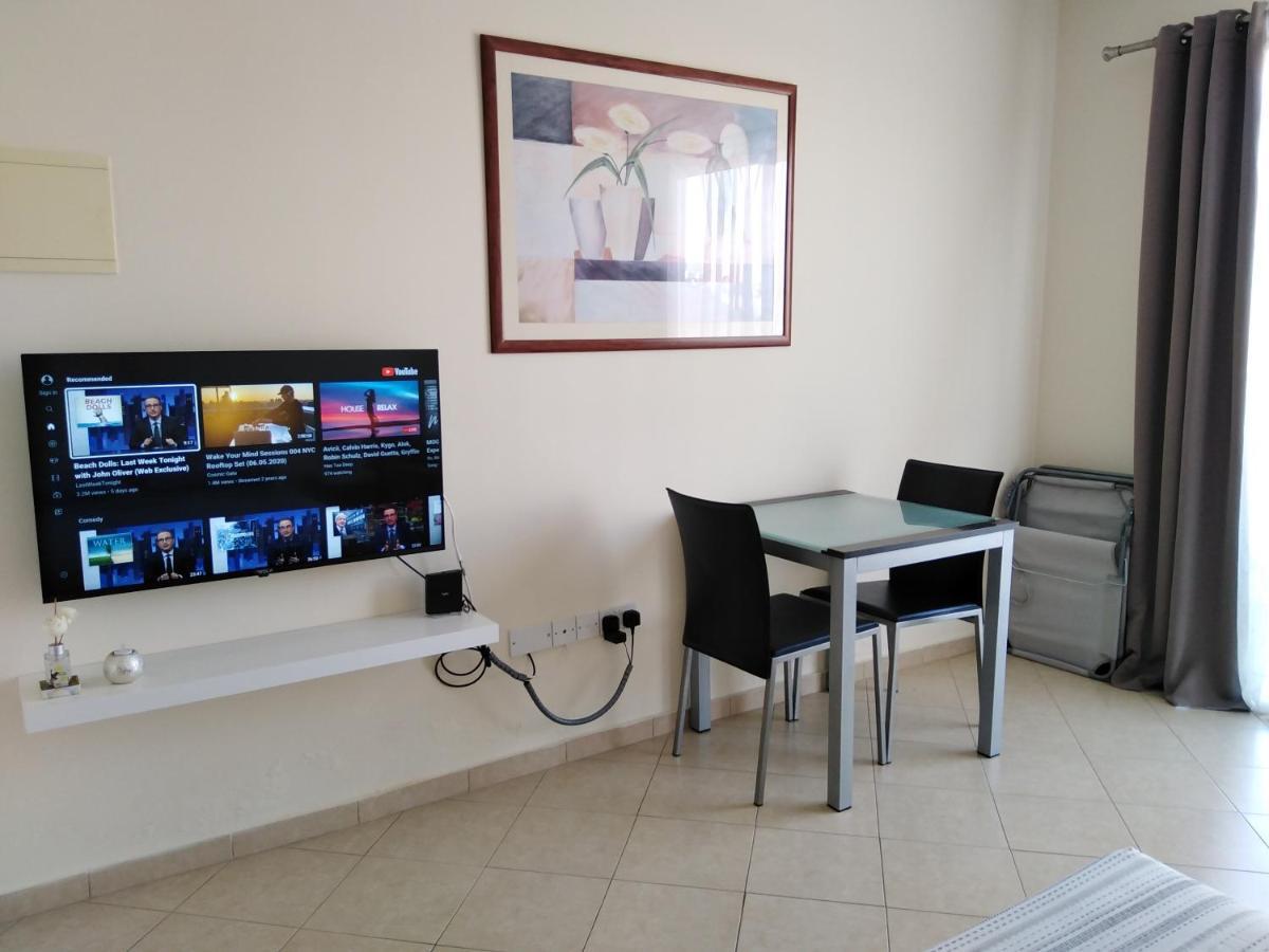 Kato Paphos Suites Ngoại thất bức ảnh