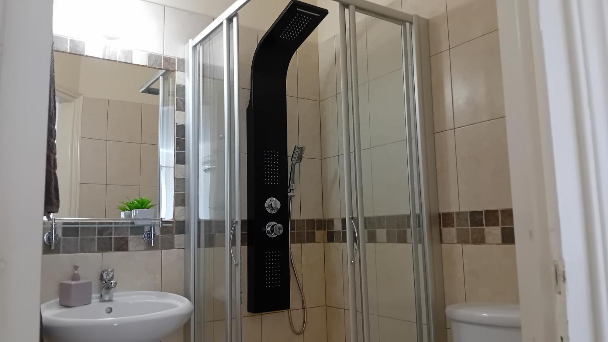 Kato Paphos Suites Ngoại thất bức ảnh